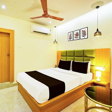 Hotel O Svs Suites Luxury Rooms Trimulgherry Dış mekan fotoğraf