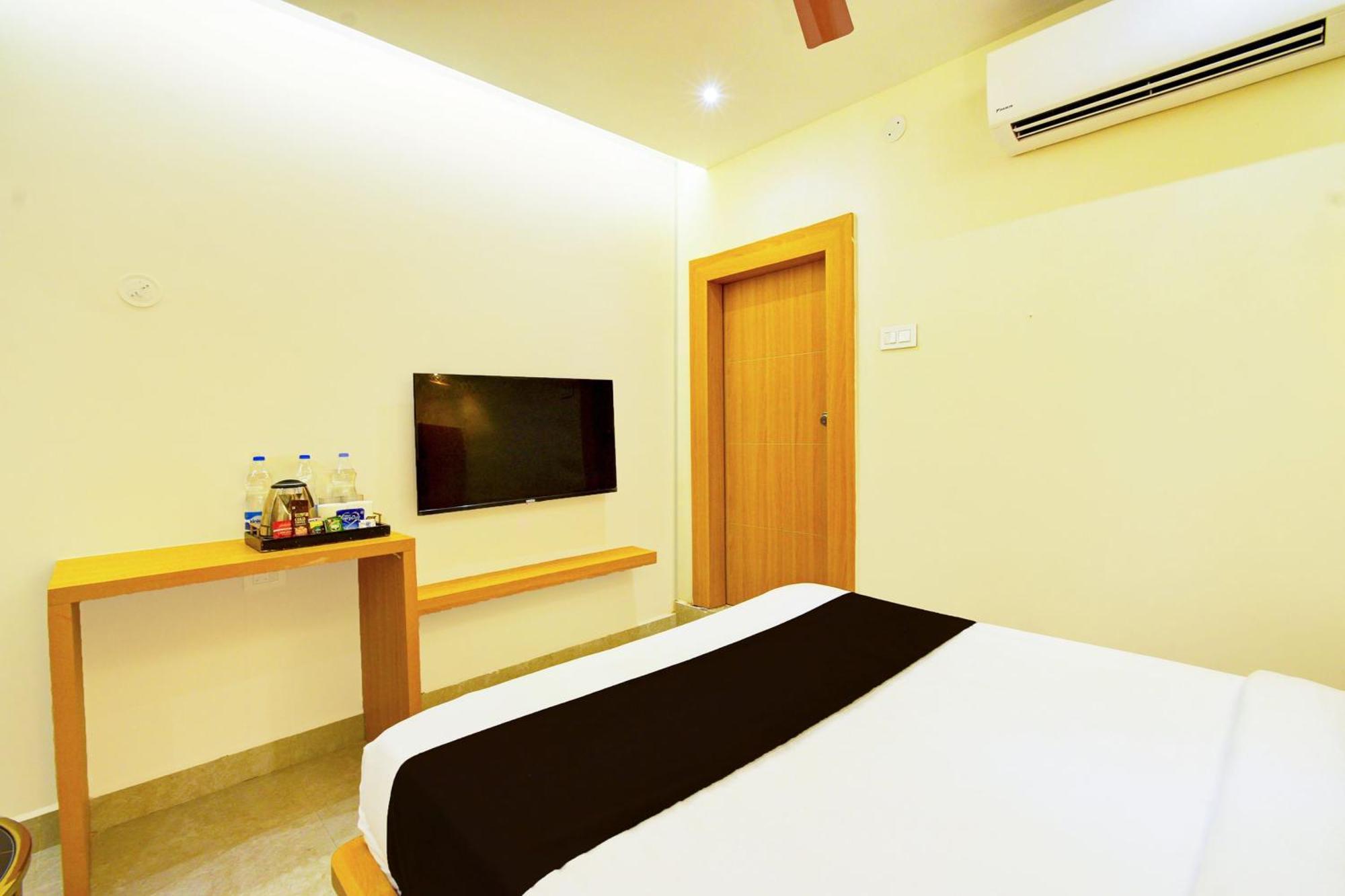 Hotel O Svs Suites Luxury Rooms Trimulgherry Dış mekan fotoğraf