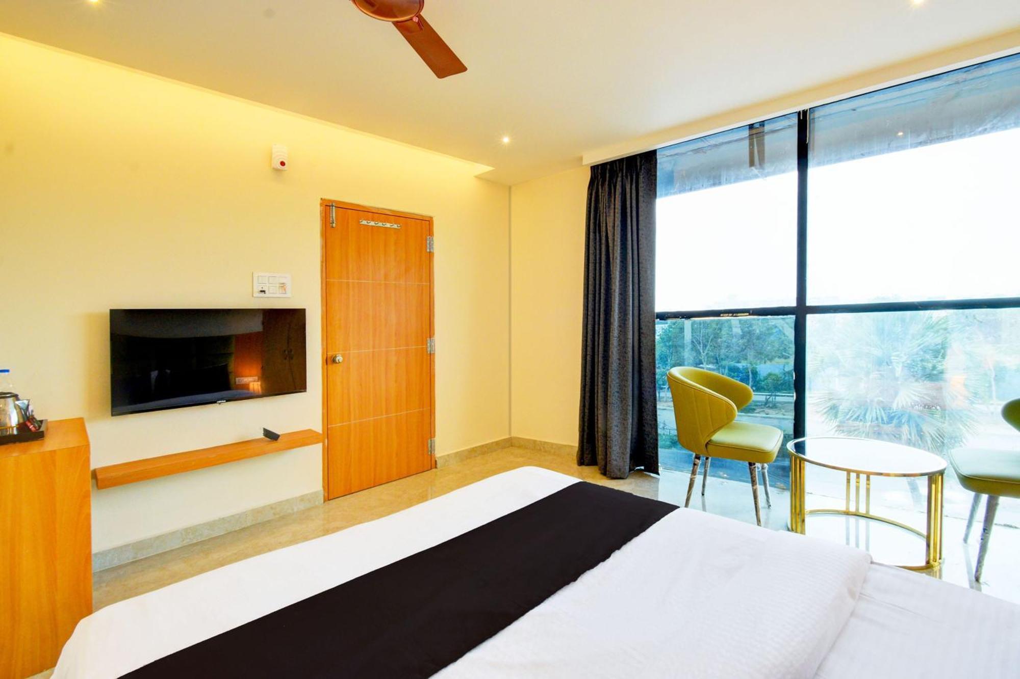 Hotel O Svs Suites Luxury Rooms Trimulgherry Dış mekan fotoğraf