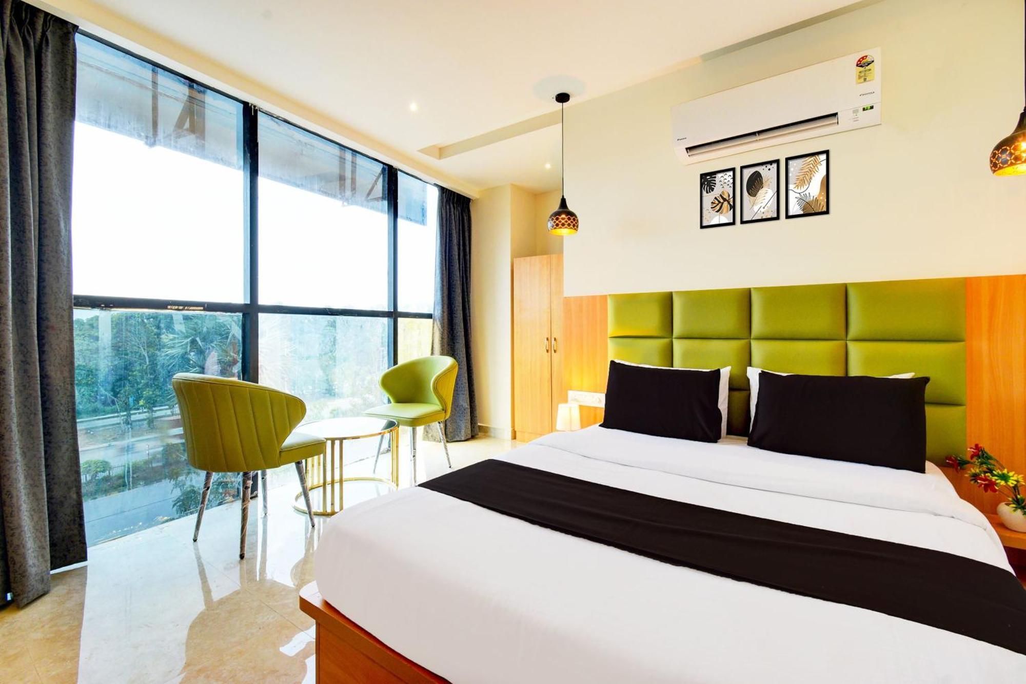 Hotel O Svs Suites Luxury Rooms Trimulgherry Dış mekan fotoğraf