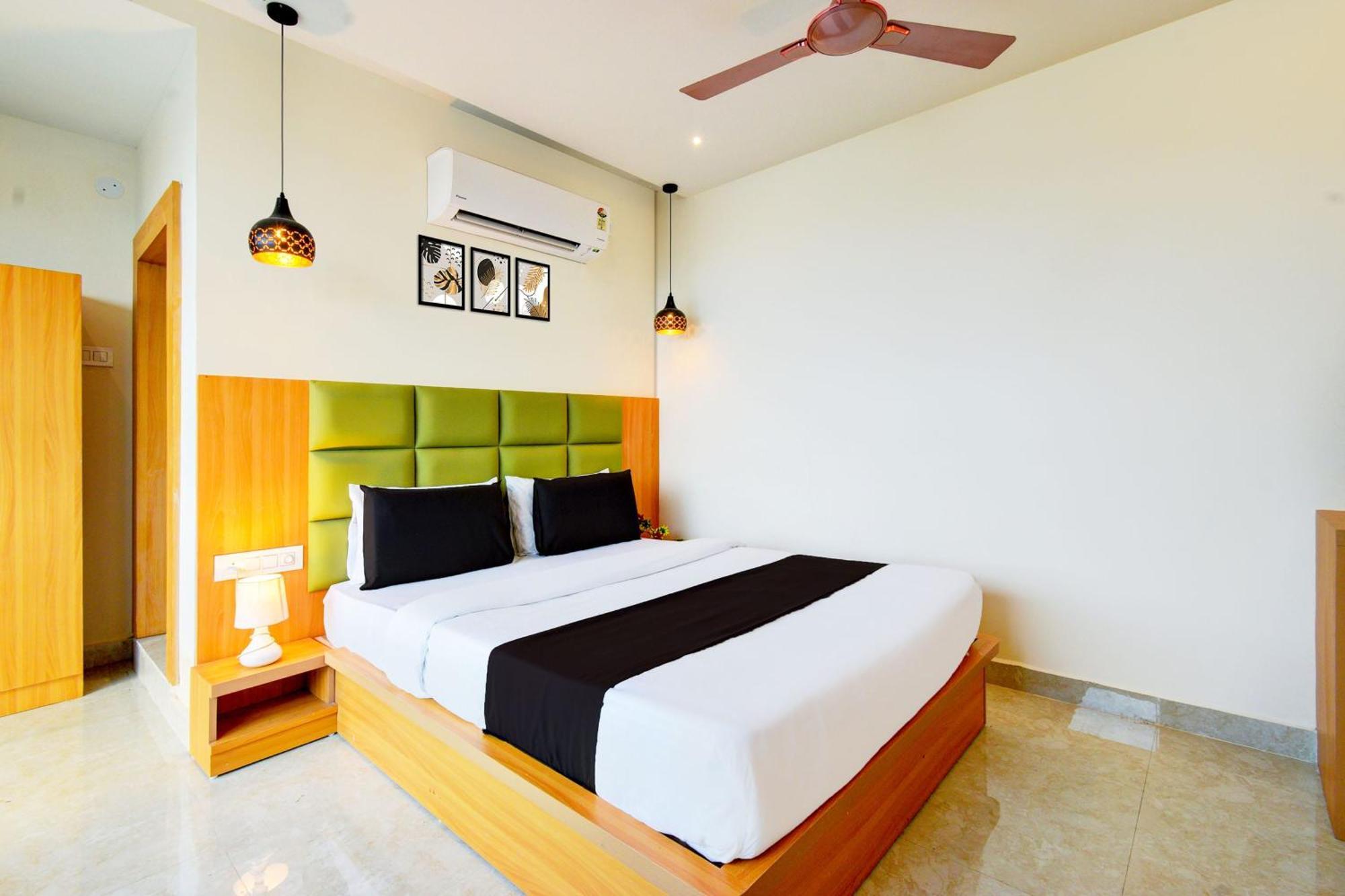 Hotel O Svs Suites Luxury Rooms Trimulgherry Dış mekan fotoğraf
