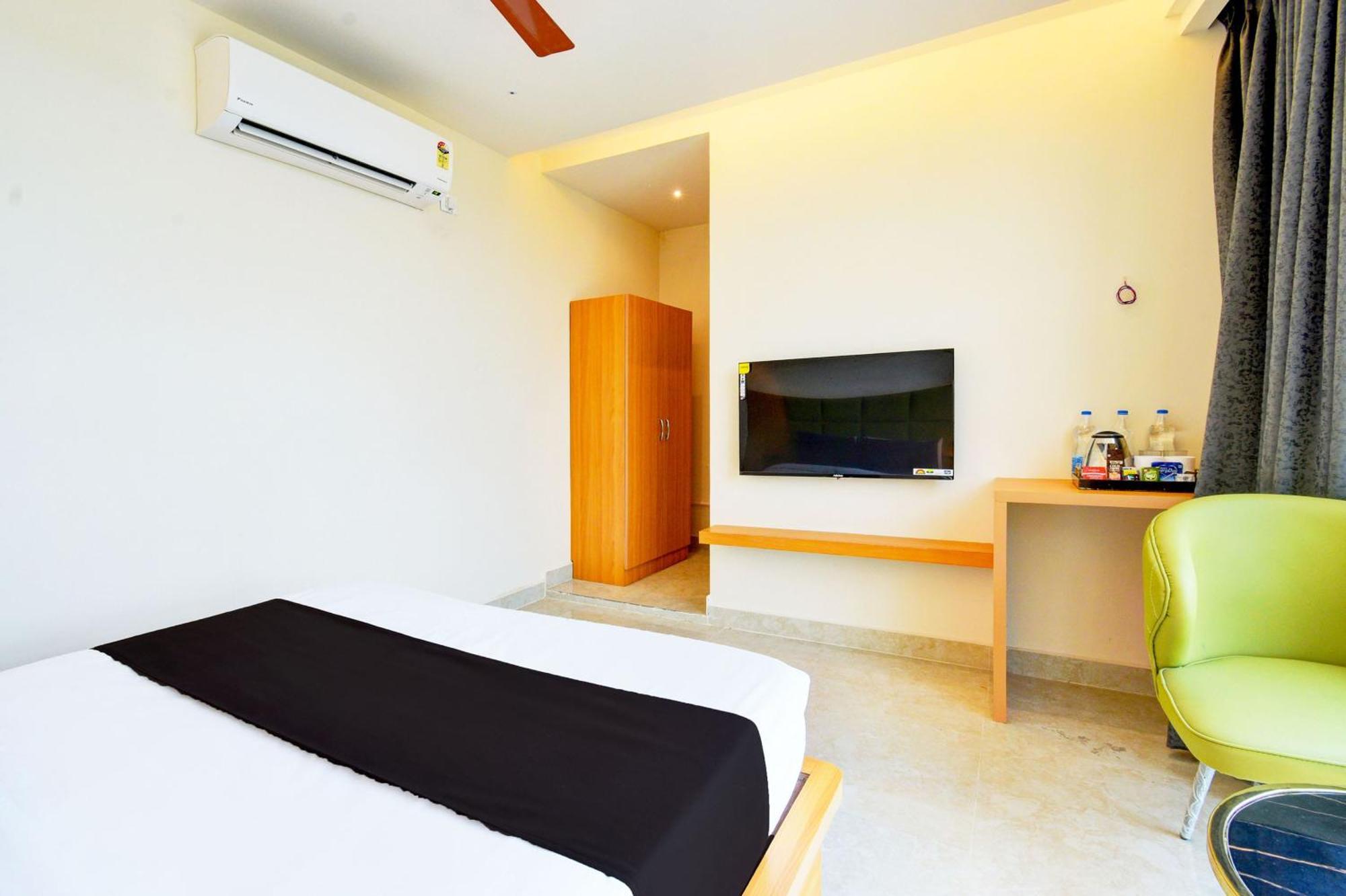 Hotel O Svs Suites Luxury Rooms Trimulgherry Dış mekan fotoğraf